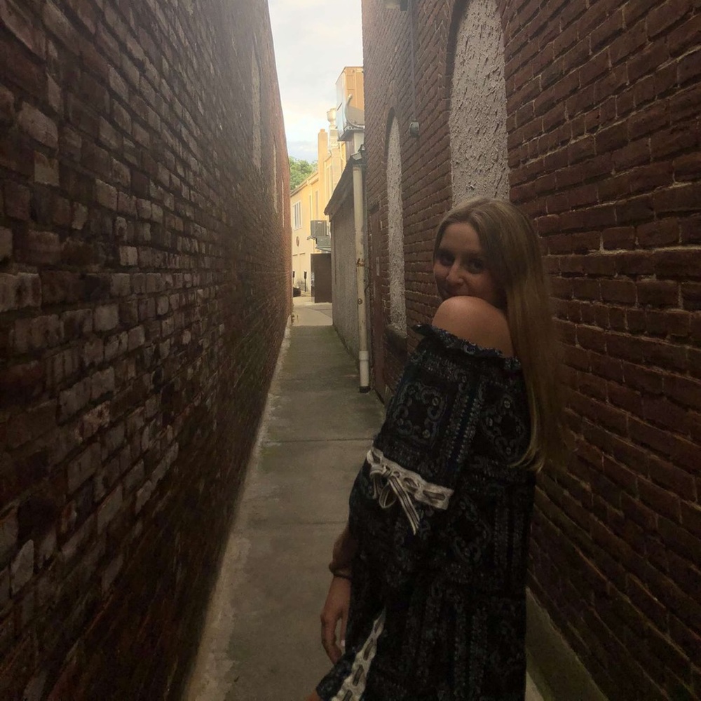 Meet your Posher, Ellie